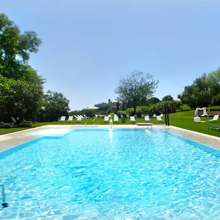Relais Le Betulle Hotel 4*