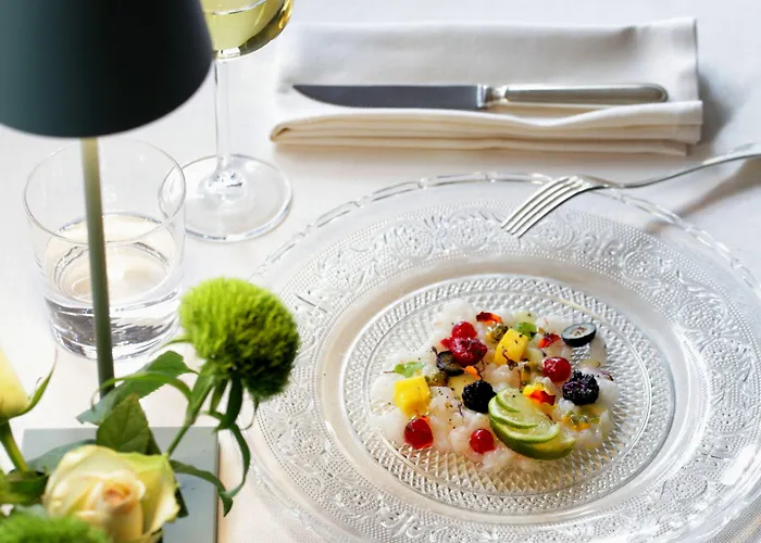 Relais Le Betulle Отель Конельяно